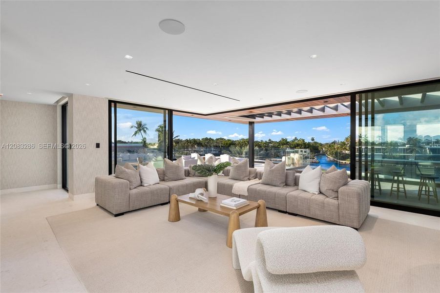 Community amenities in , Fort Lauderdale (Image 49). Community amenities in , Fort Lauderdale (Image 49).