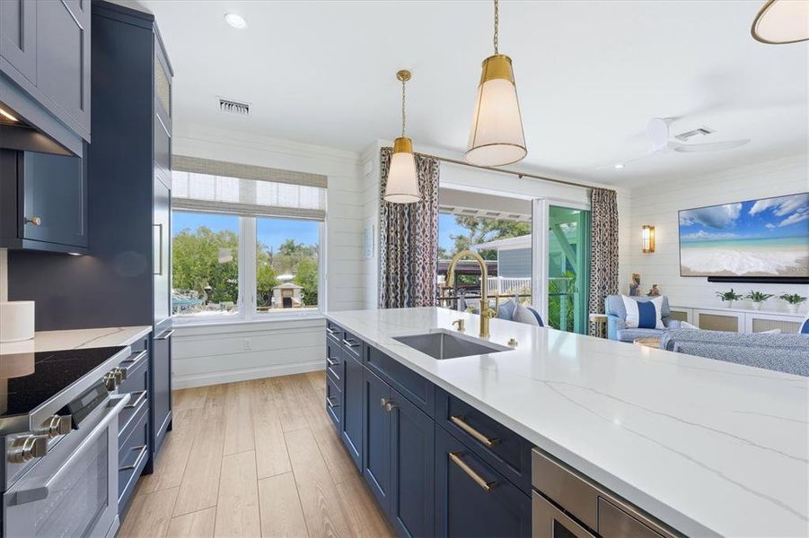Furnished interior view inside a new home in , Boca Grande (Image 11).