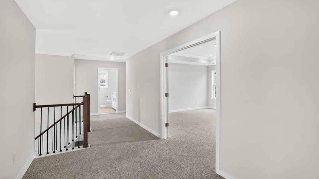 Spacious, unfurnished interior of a new home in Sunset Summits, Spartanburg (Image 27). Spacious, unfurnished interior of a new home in Sunset Summits, Spartanburg (Image 27).