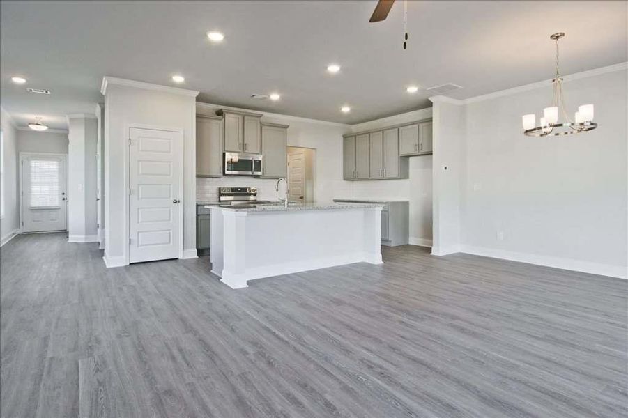 Image 37 of a home in .