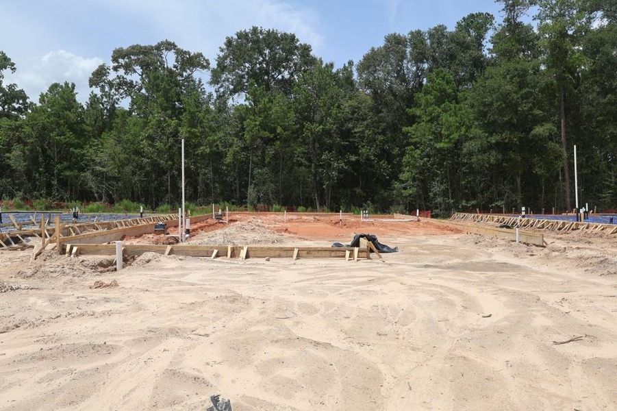 Every foundation at DWH is engineered and it’s inspected three times! We do not do “batch” testing. Rest easy knowing your foundation comes with a 10 year warranty. Every foundation at DWH is engineered and it’s inspected three times! We do not do “batch” testing. Rest easy knowing your foundation comes with a 10 year warranty.