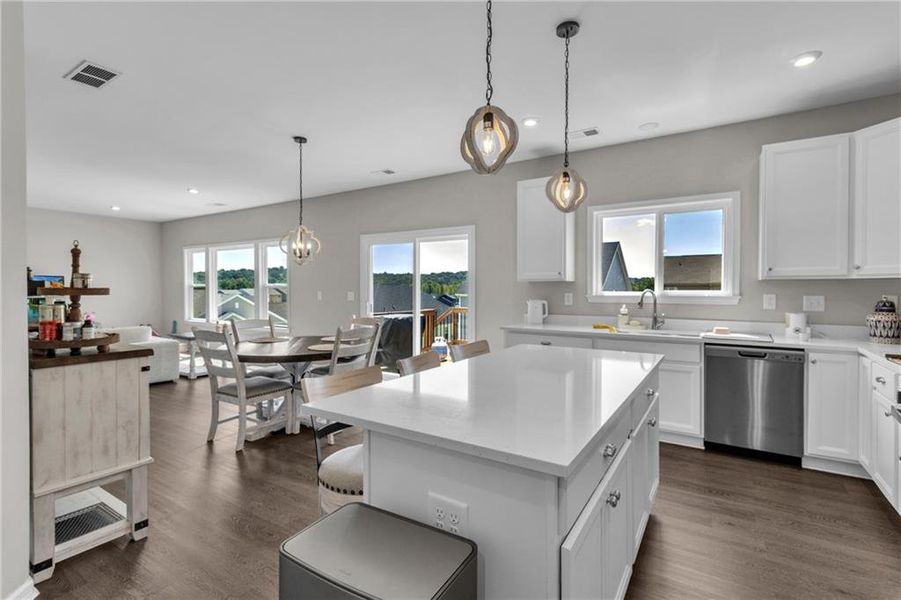 Furnished interior view inside a new home in Twin Lakes, Hoschton (Image 9).