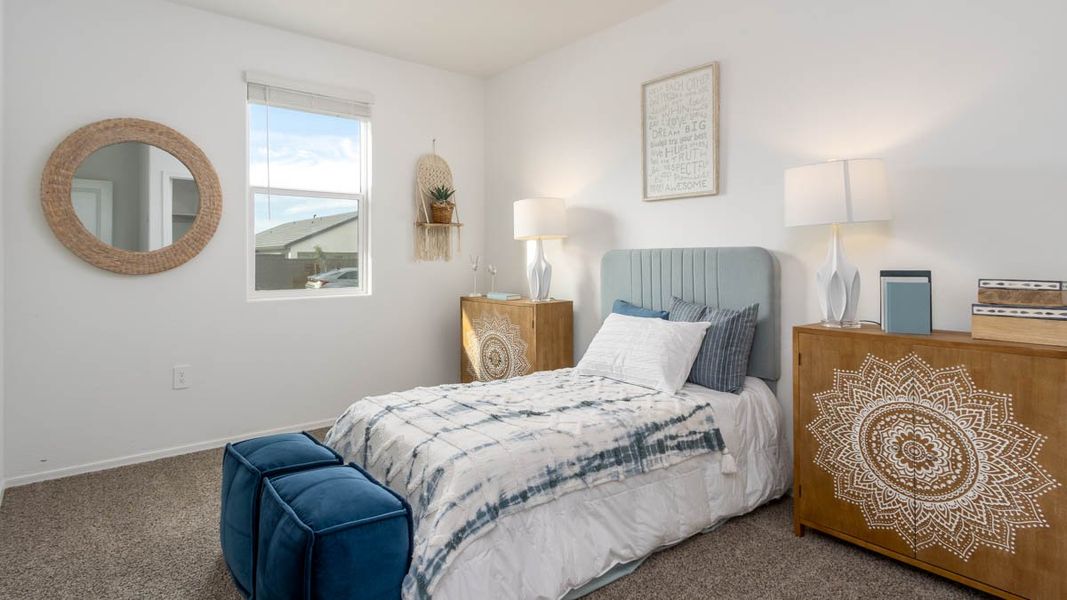 Representative furnished interior of a home built from the Holden by D.R. Horton in Carlton Commons, Casa Grande (Image 12).