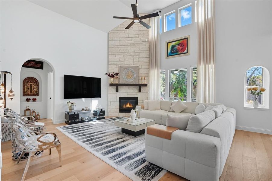 Furnished interior view inside a new home in Kreymer East, Wylie (Image 24).