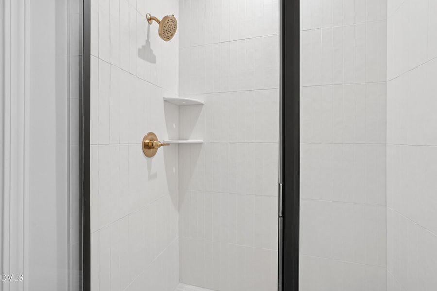 Twinleaf Townes 88_Primary Shower_10.23.