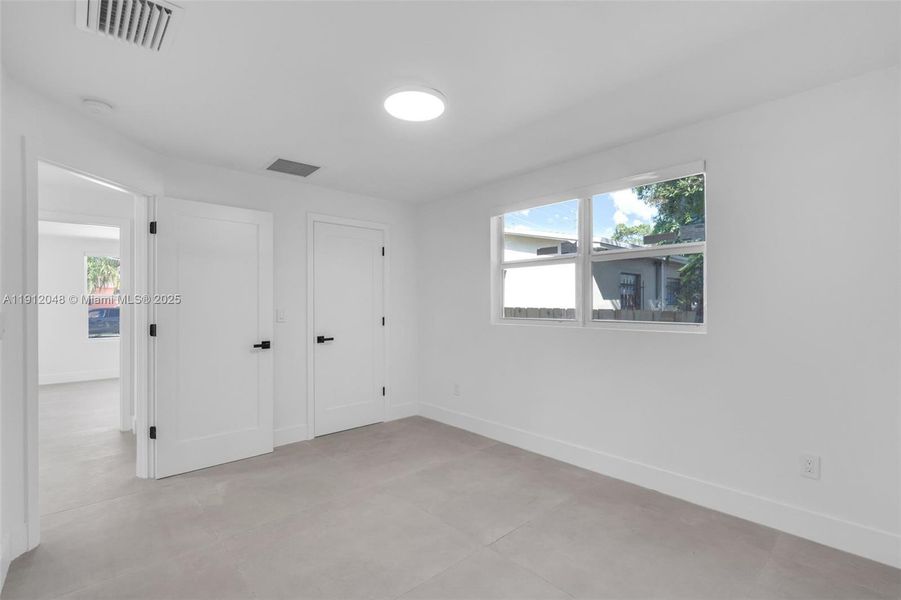 Spacious, unfurnished interior of a new home in , West Palm Beach (Image 29).