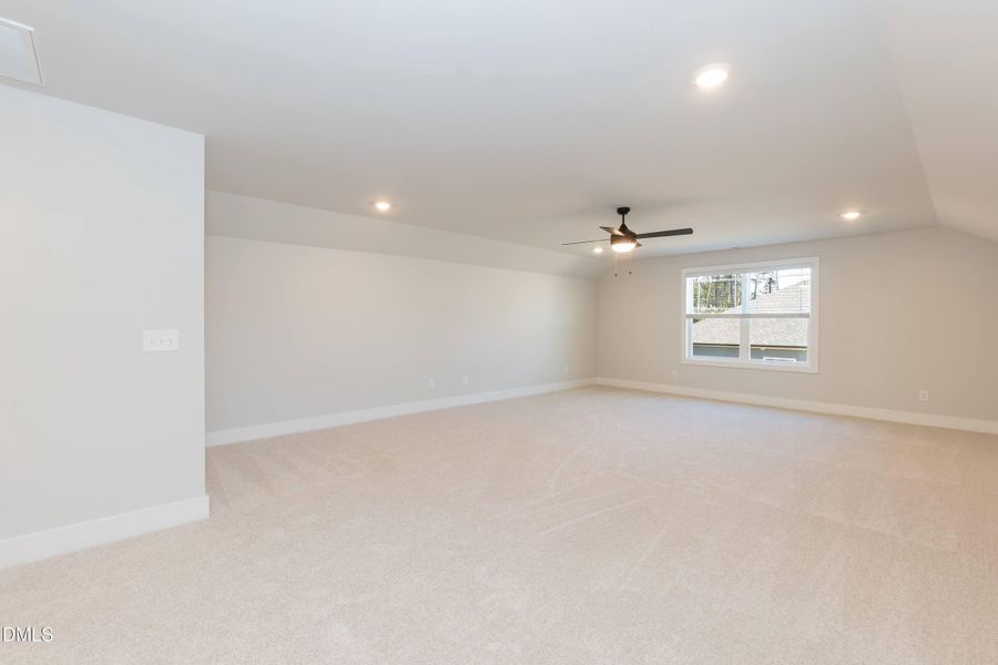 Spacious, unfurnished interior of a new home in Kelly Farms, Lillington (Image 32). Spacious, unfurnished interior of a new home in Kelly Farms, Lillington (Image 32).