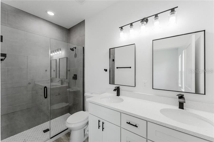 Furnished interior view inside a new home in , Ocala (Image 4).