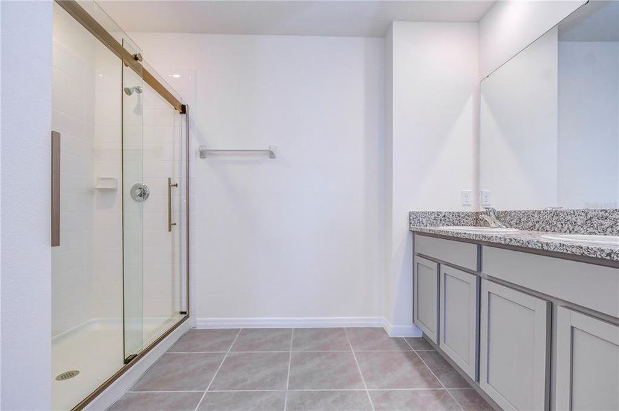 Spacious, unfurnished interior of a new home in Epperson, Wesley Chapel (Image 17). Spacious, unfurnished interior of a new home in Epperson, Wesley Chapel (Image 17).