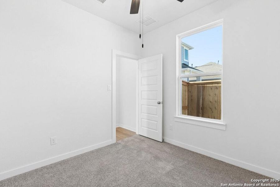Spacious, unfurnished interior of a new home in Mayfair, New Braunfels (Image 18). Spacious, unfurnished interior of a new home in Mayfair, New Braunfels (Image 18).