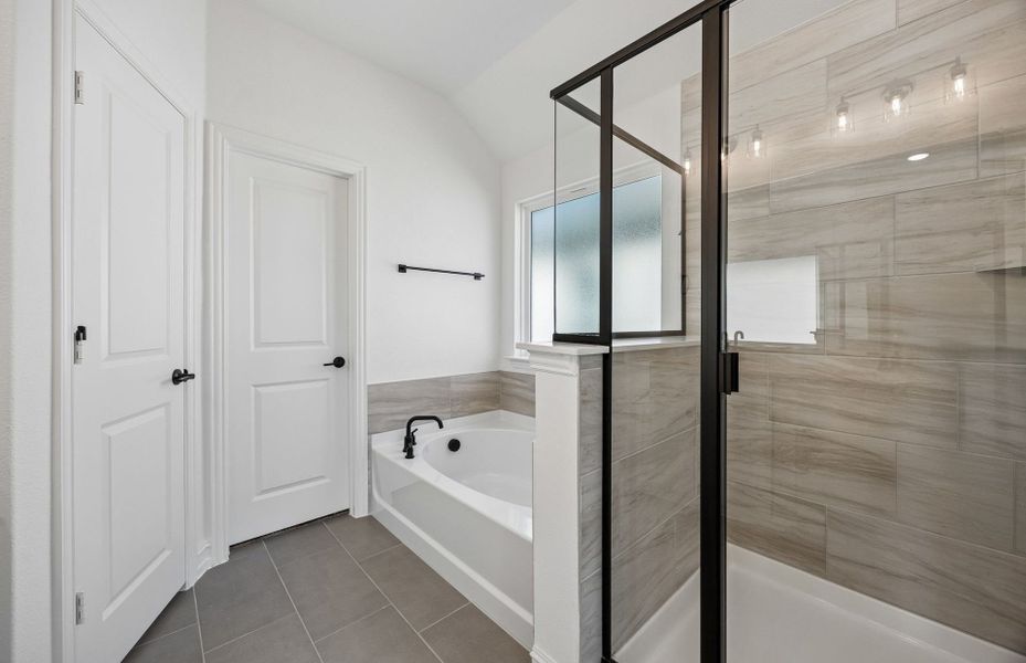 Furnished interior view inside a new home in Ribbonwood, Aubrey (Image 4).