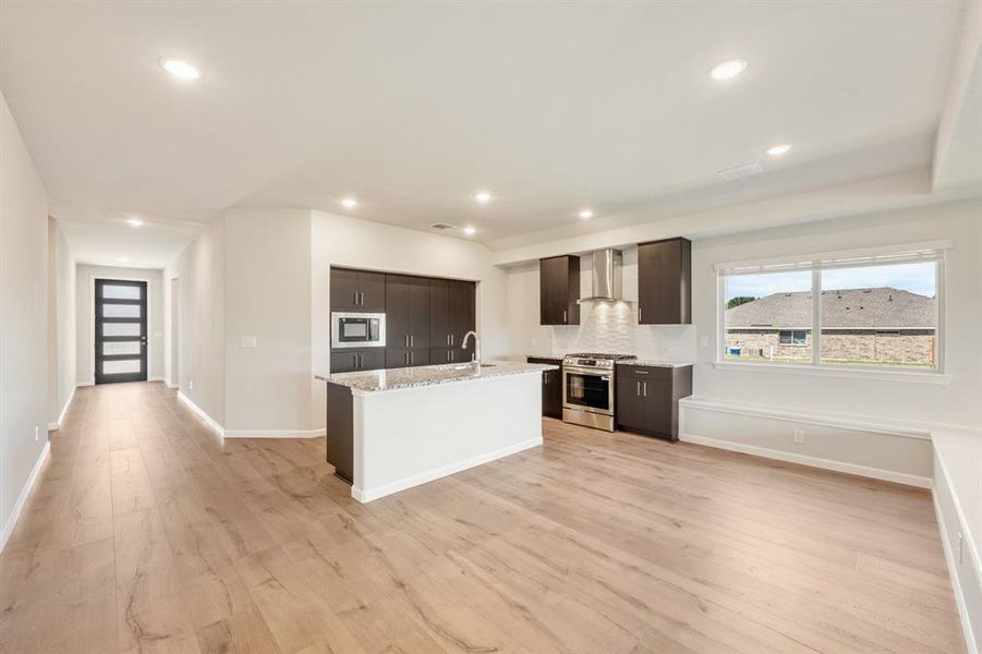 Furnished interior view inside a new home in Eagle Glen Elements, Alvarado (Image 6).