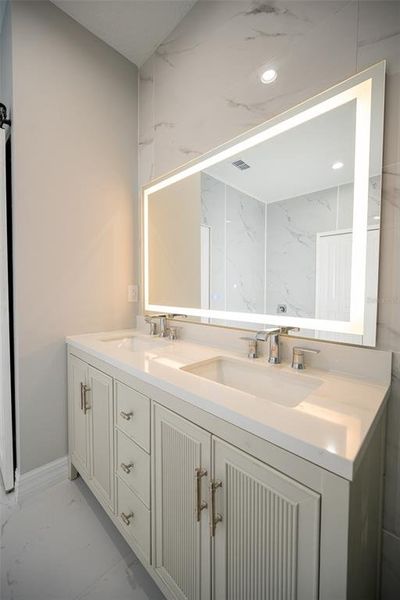 Furnished interior view inside a new home in , Deland (Image 12).