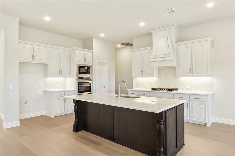 Furnished interior view inside a new home in Timberbrook, Justin (Image 12).