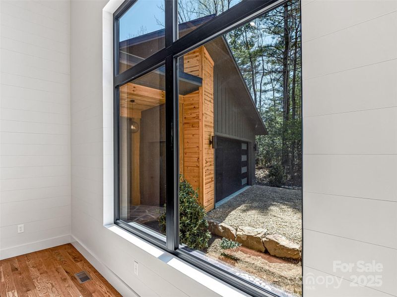 Image 35 of a home in .