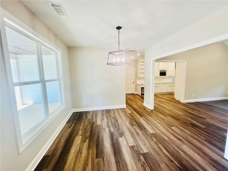 Spacious, unfurnished interior of a new home in , Taylorsville (Image 27).