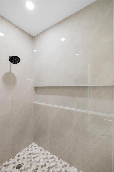 Image 36 of a home in .