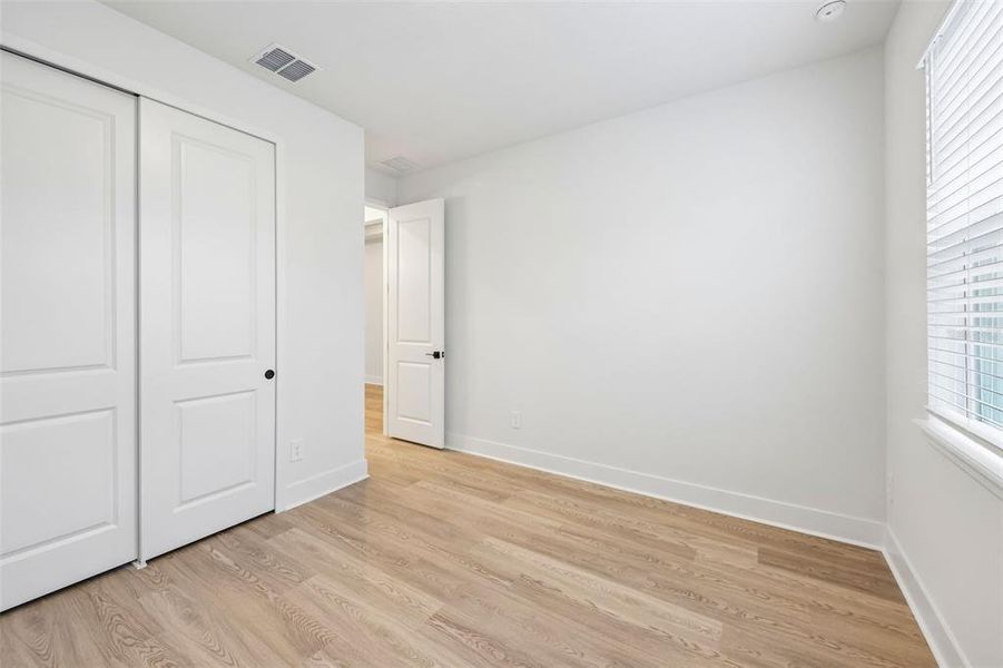 Spacious, unfurnished interior of a new home in , Ormond Beach (Image 37).