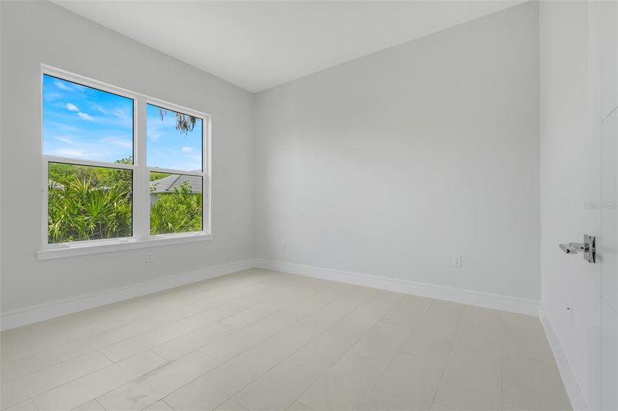 Spacious, unfurnished interior of a new home in Toscana, Palm Coast (Image 39).