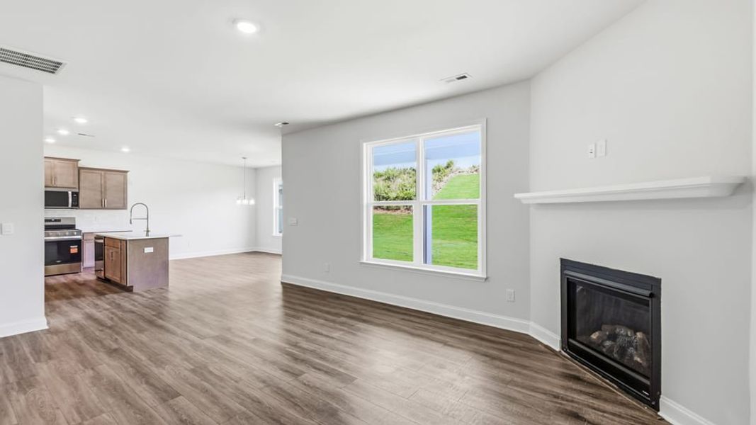 Spacious, unfurnished interior of a new home in Briargate, Fountain Inn (Image 22).