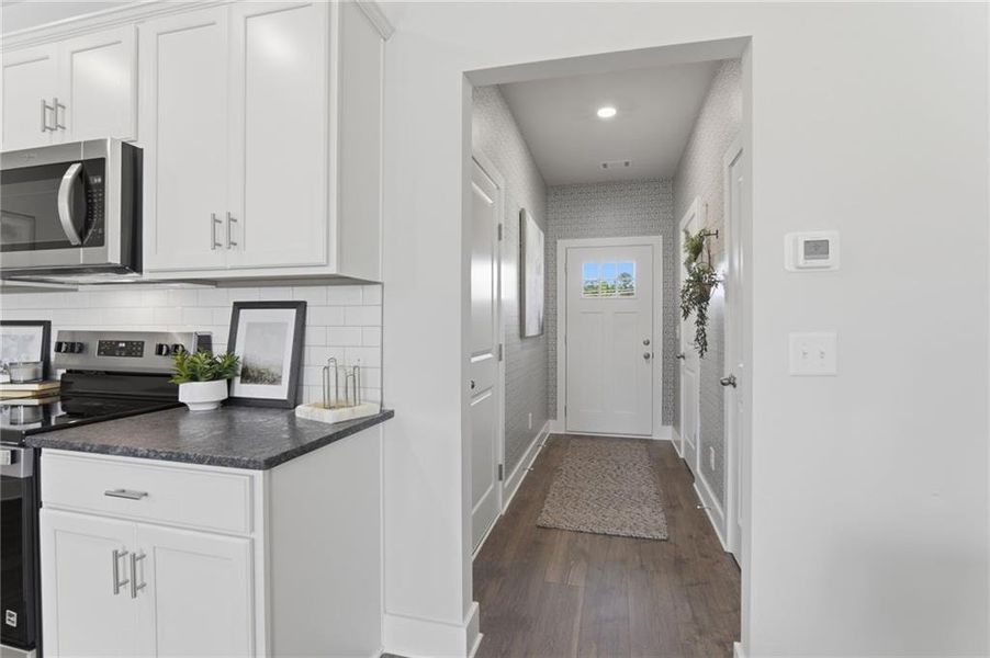 Furnished interior view inside a new home in , Cartersville (Image 21).