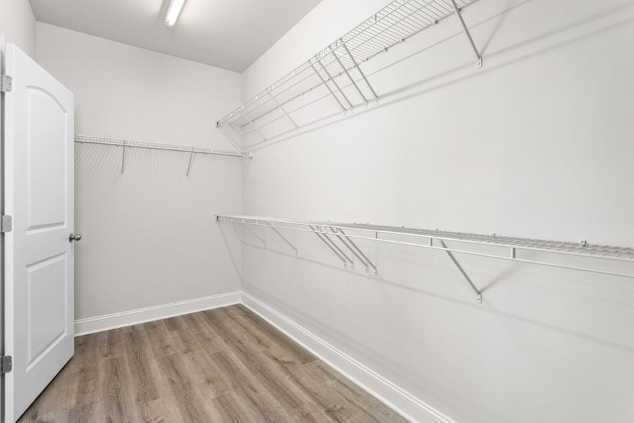 Spacious, unfurnished interior of a new home in Northborough, Colfax (Image 21).