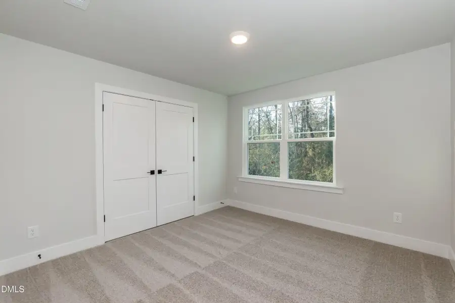 Spacious, unfurnished interior of a new home in Hidden Pines, Cameron (Image 25).