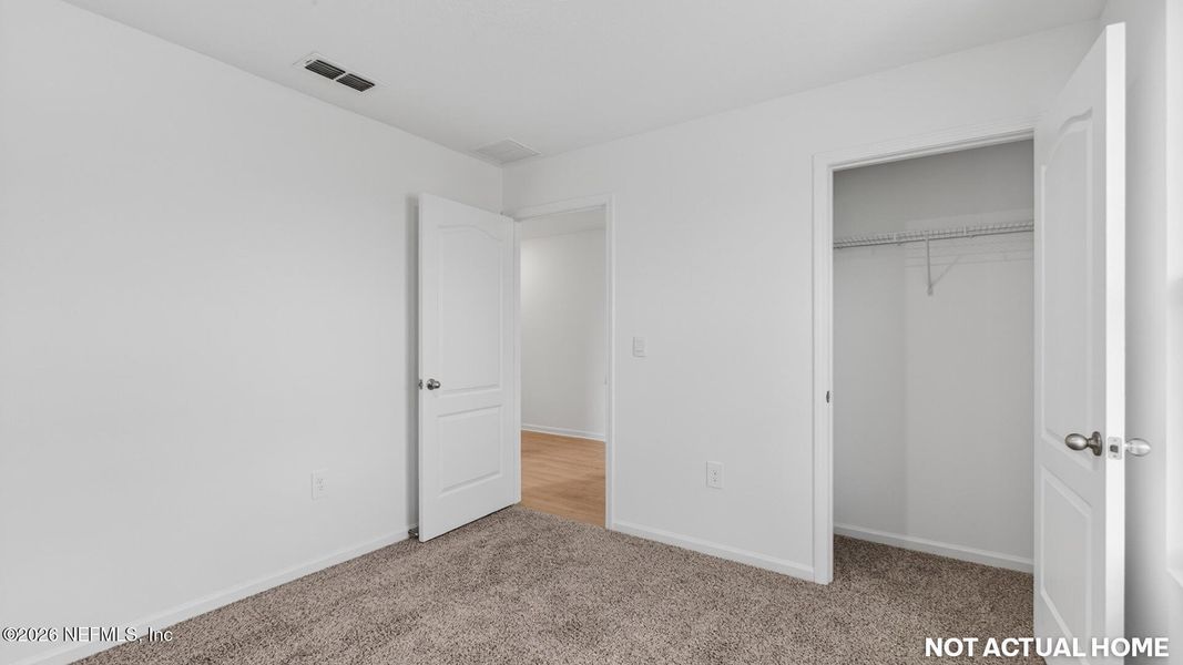 Spacious, unfurnished interior of a new home in Copes Landing, Jacksonville (Image 13).