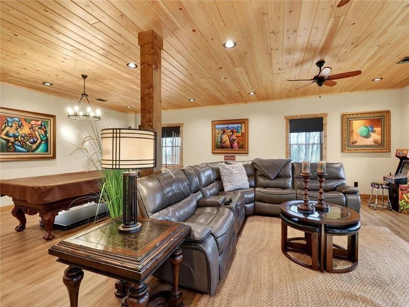 Community amenities in , Ellijay (Image 97).