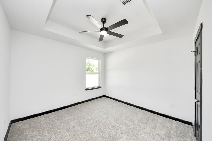 Spacious, unfurnished interior of a new home in , Splendora (Image 21).
