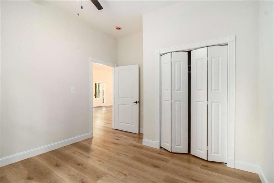 Spacious, unfurnished interior of a new home in , Temple (Image 14).