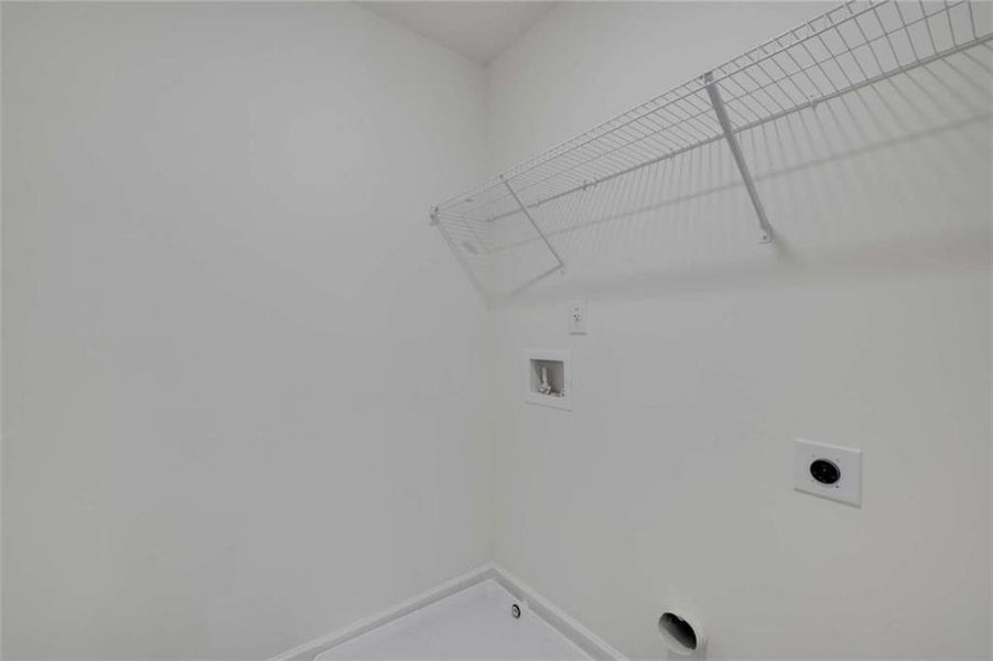 Spacious, unfurnished interior of a new home in Jackson Landing, Jefferson (Image 34).