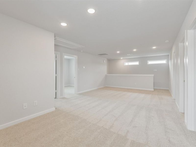 Spacious, unfurnished interior of a new home in Liberty Estates, Cleveland (Image 31).