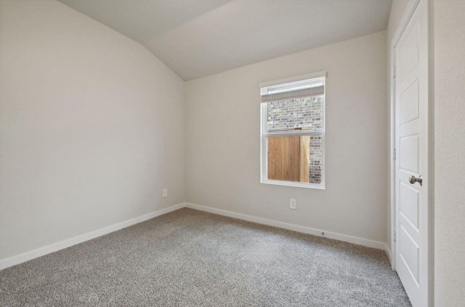 Spacious, unfurnished interior of a new home in , Conroe (Image 20).