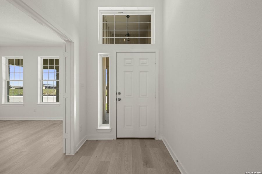 Spacious, unfurnished interior of a new home in Arroyo Ranch, Seguin (Image 11). Spacious, unfurnished interior of a new home in Arroyo Ranch, Seguin (Image 11).