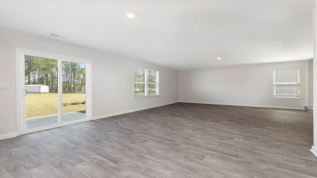 Spacious, unfurnished interior of a new home in The Ranch, Holly Hill (Image 11).