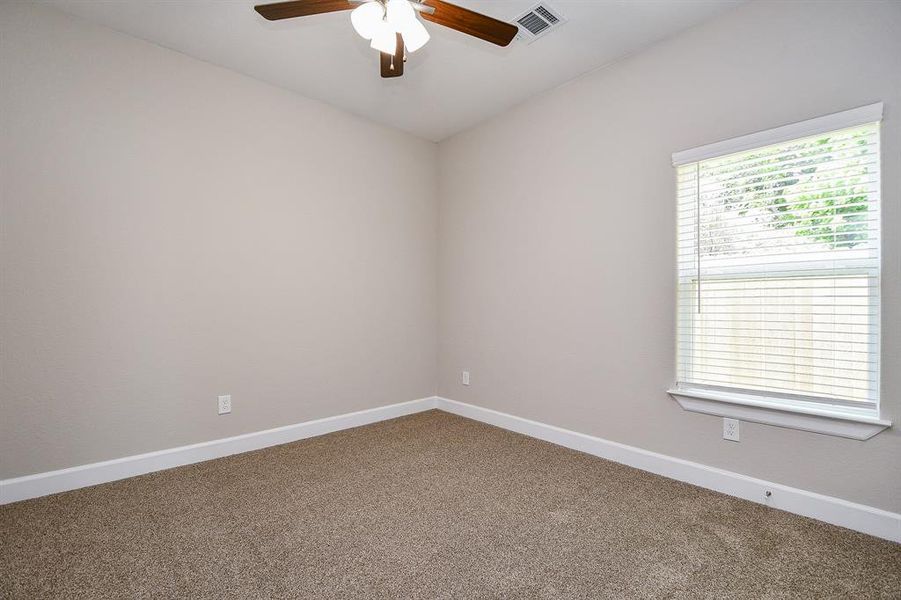 Spacious, unfurnished interior of a new home in , Houston (Image 16).