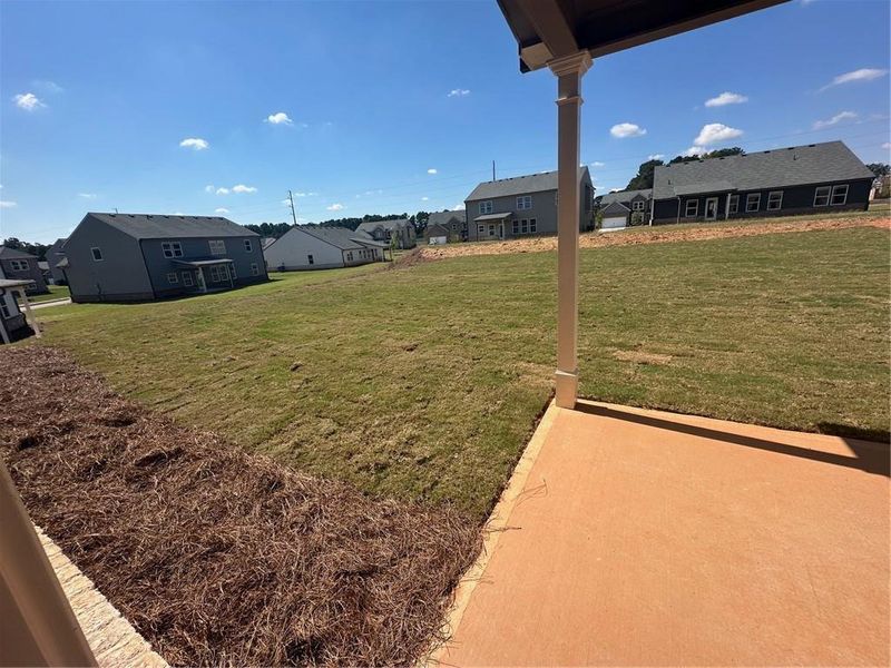 Exterior details and patio area of a home in Beckett Ranch, Auburn (Image 21).