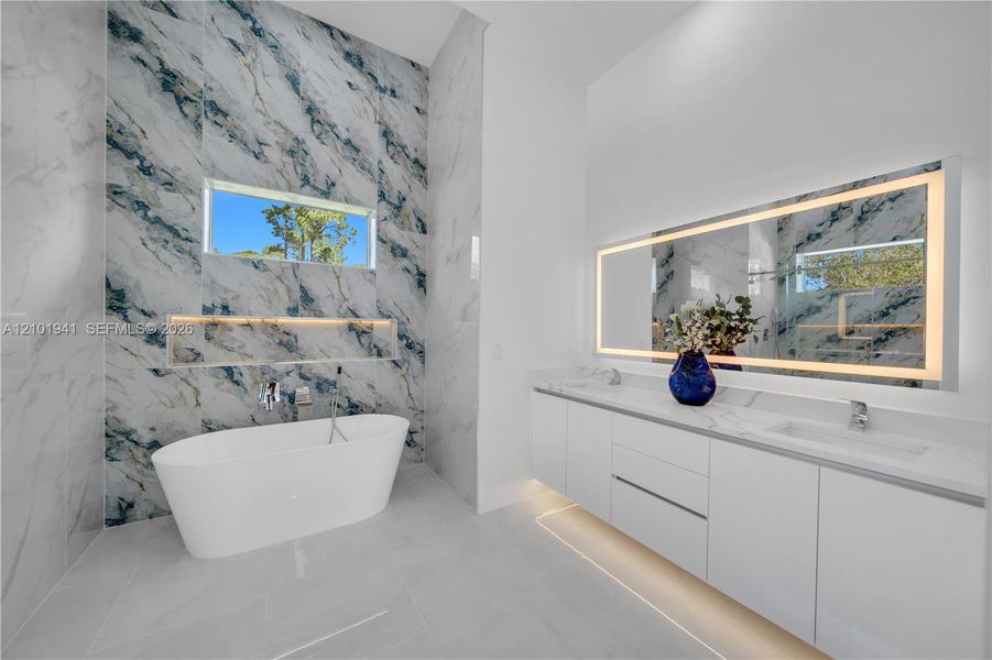 Furnished interior view inside a new home in , Lehigh Acres (Image 10).