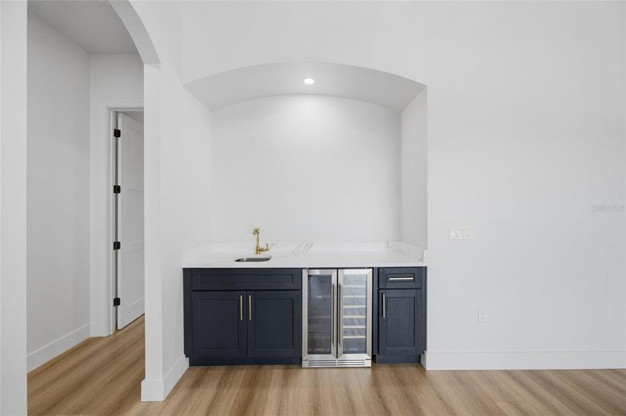 Furnished interior view inside a new home in , Plant City (Image 46).