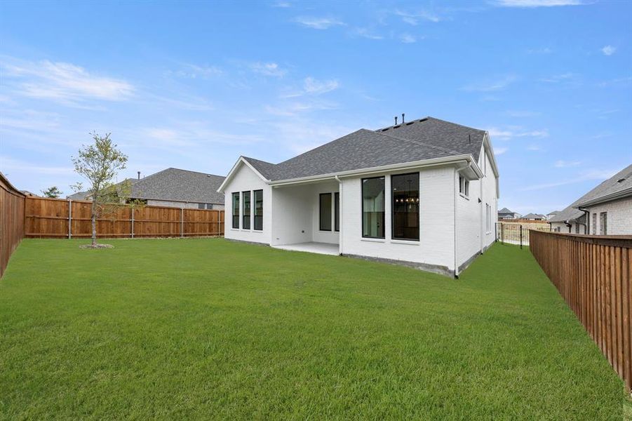 27. 1716 Hillside - Back (2)