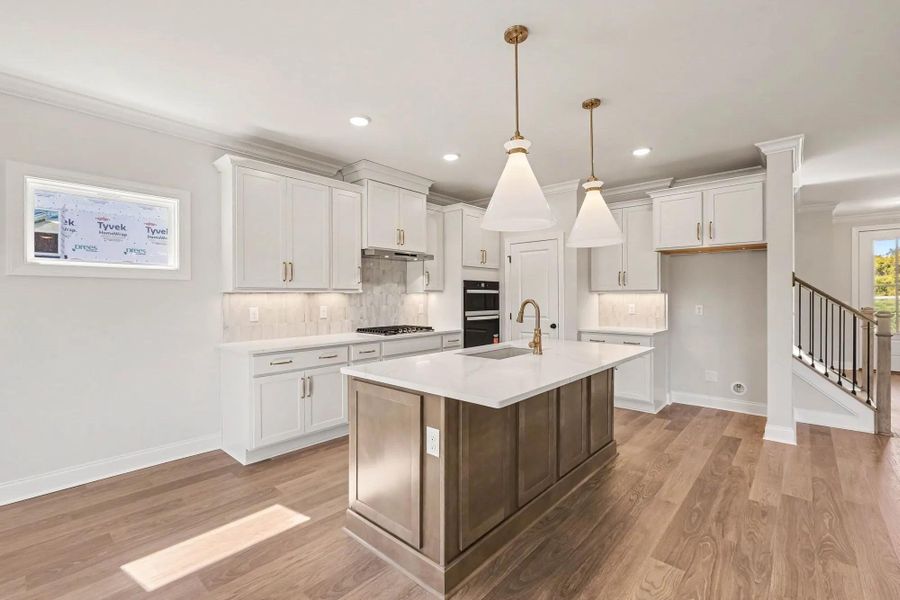 Dahlia D Kitchen