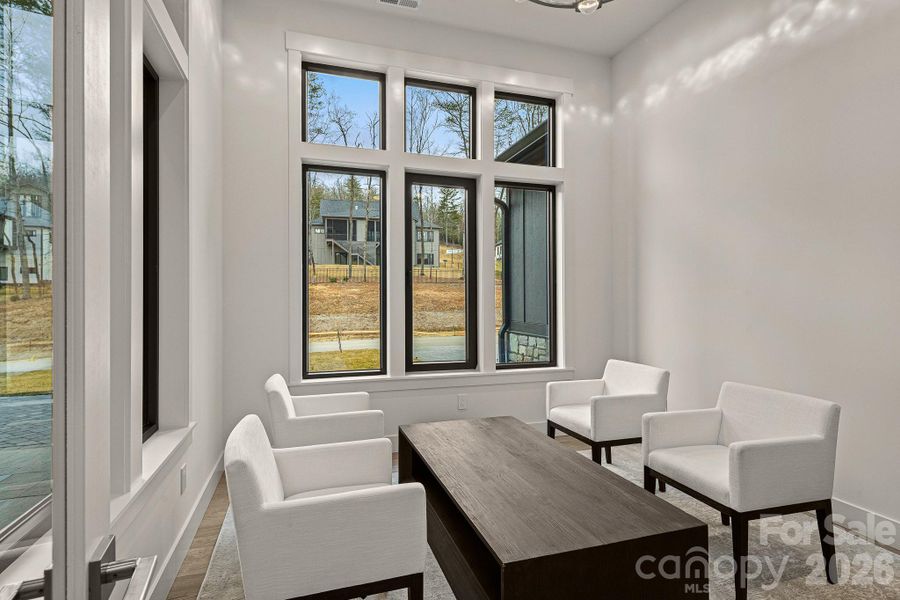 Photos from model home; final product will vary Photos from model home; final product will vary