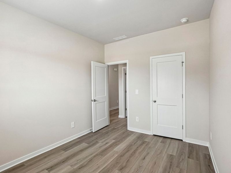 Spacious, unfurnished interior of a new home in The Heritage at Buffaloe Reserve, Raleigh (Image 15). Spacious, unfurnished interior of a new home in The Heritage at Buffaloe Reserve, Raleigh (Image 15).