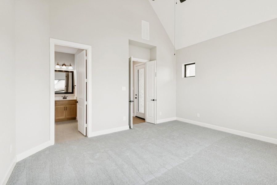 Spacious, unfurnished interior of a new home in Grange 45' Homesites, Katy (Image 17).