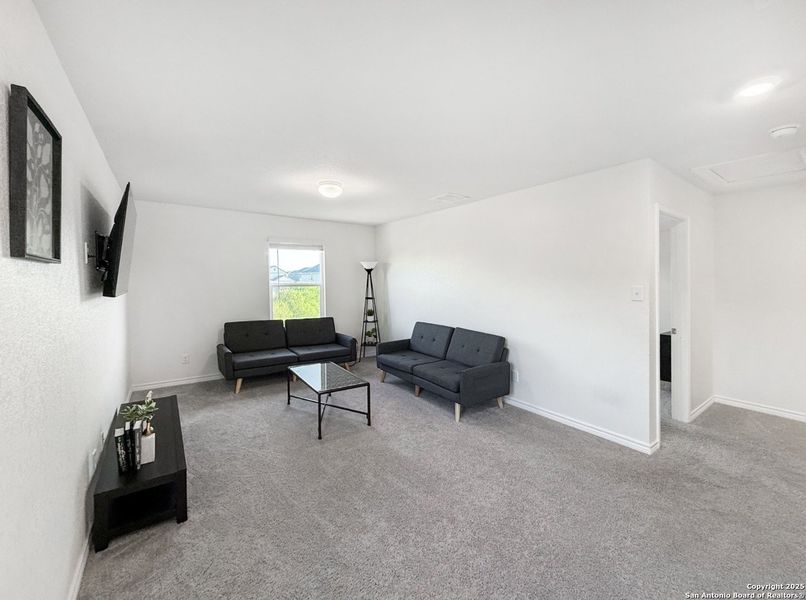 Image 29 of a home in Marbella.