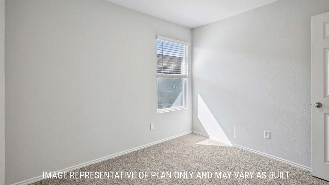 Spacious, unfurnished interior of a new home in The Villages at Schwertner Ranch, Jarrell (Image 24).