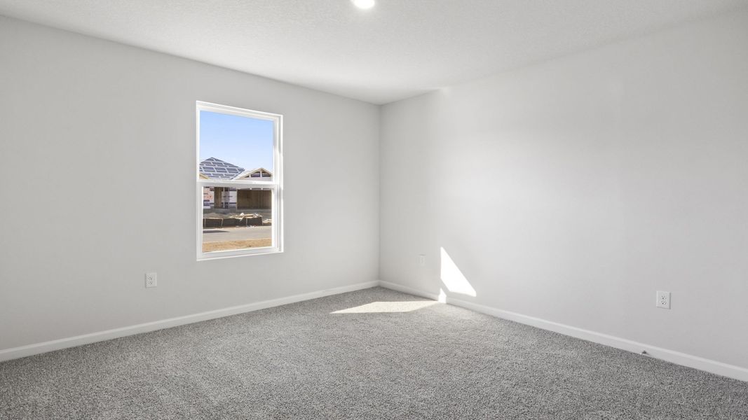 Representative unfurnished interior of a home built from the Walker by D.R. Horton in Ashton Park Phase III, Freeport (Image 15).