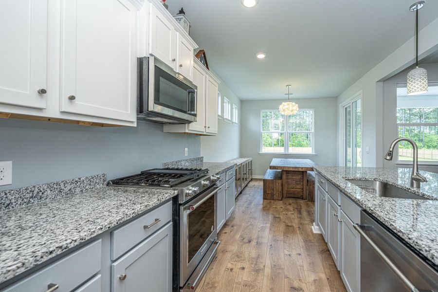 Furnished interior view inside a new home in French Quarter Creek, Huger (Image 19).