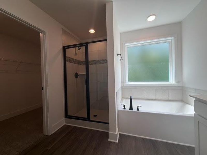 Furnished interior view inside a new home in Tuscany Hills, Douglasville (Image 7).